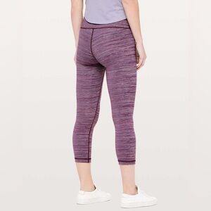 Lululemon Purple Micro Stripe Wunder Under Crop (High-Rise) *21" Women’s Sz 6